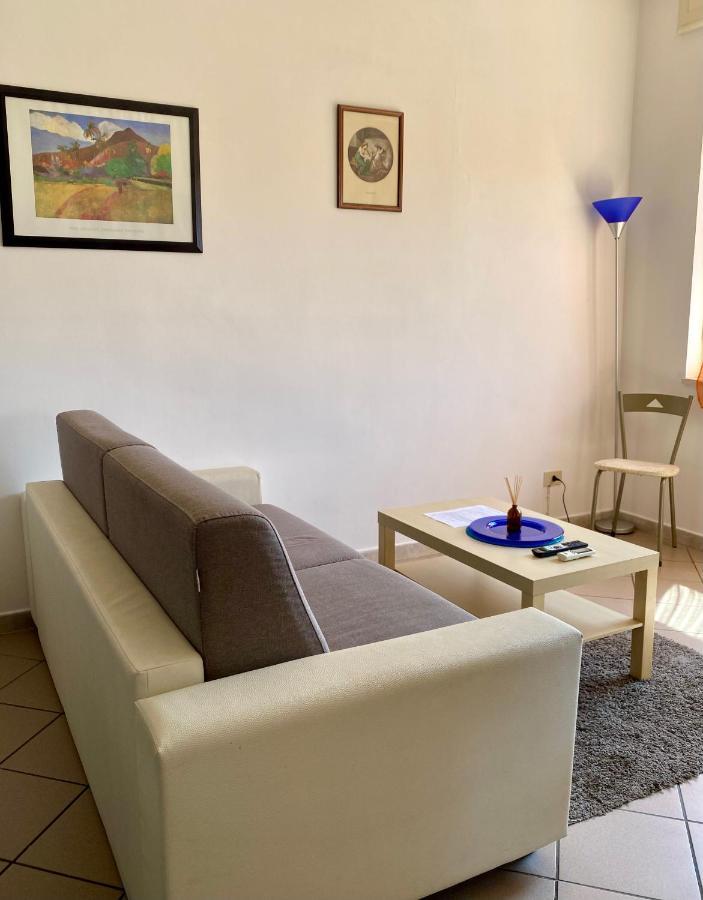 Apartment Tirreno Tirrenia Exterior foto